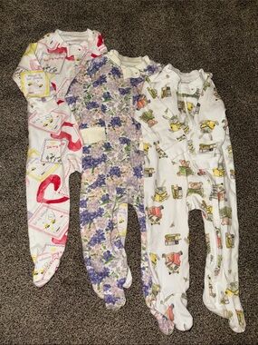 Burt’s bees baby, girls pjs set of 3